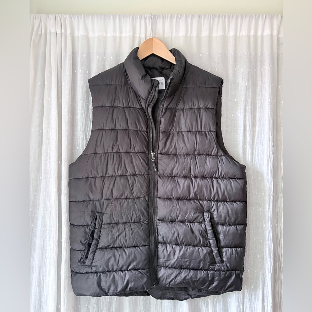 Champion Men's Black Puffer Vest